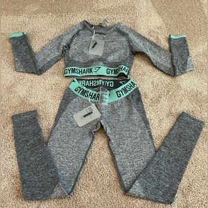 NWT Gymshark leggings and matching top size XS